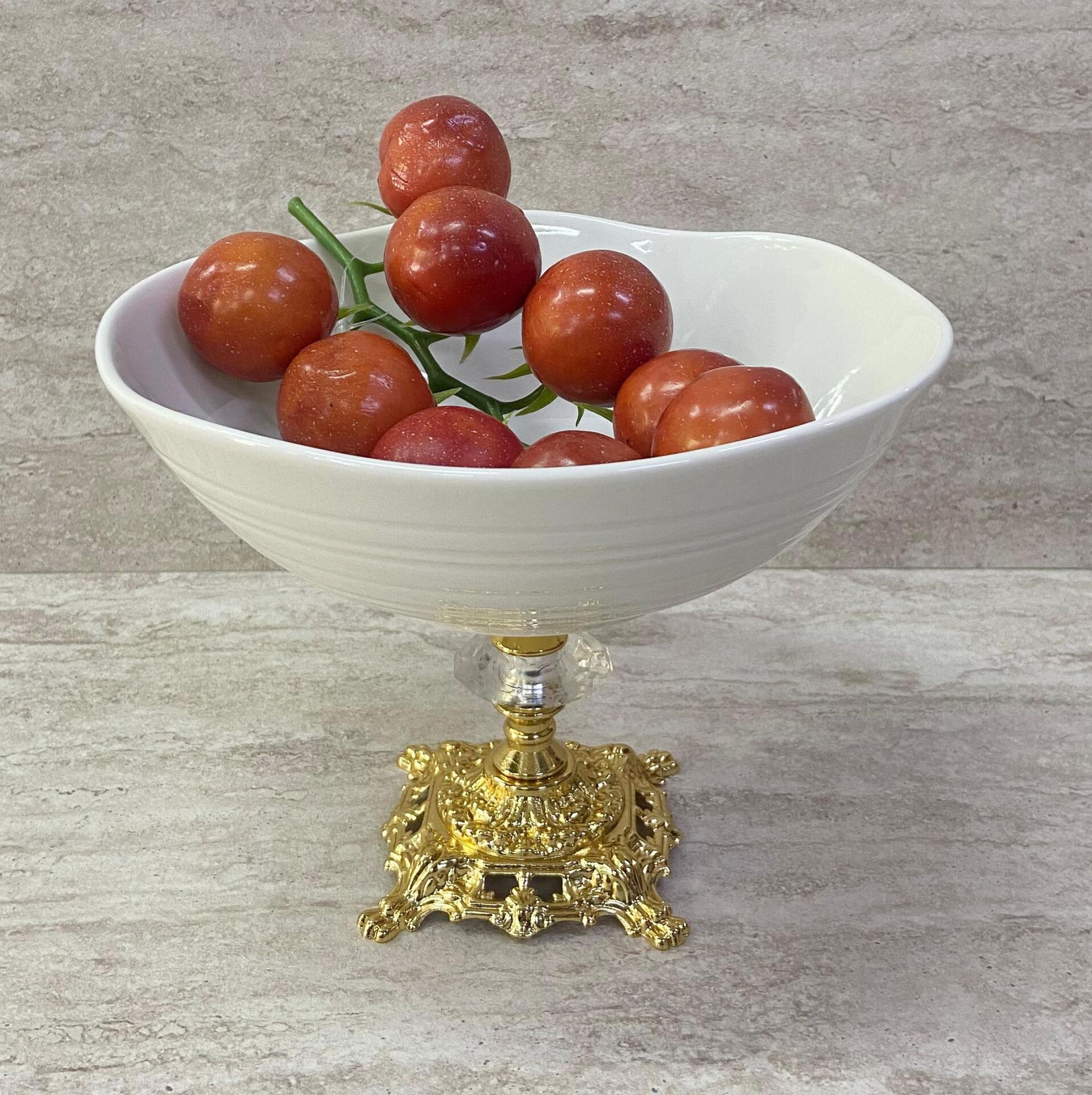 Porselen Ayaklı Bol Kase Gold Ayaklı 20 CM