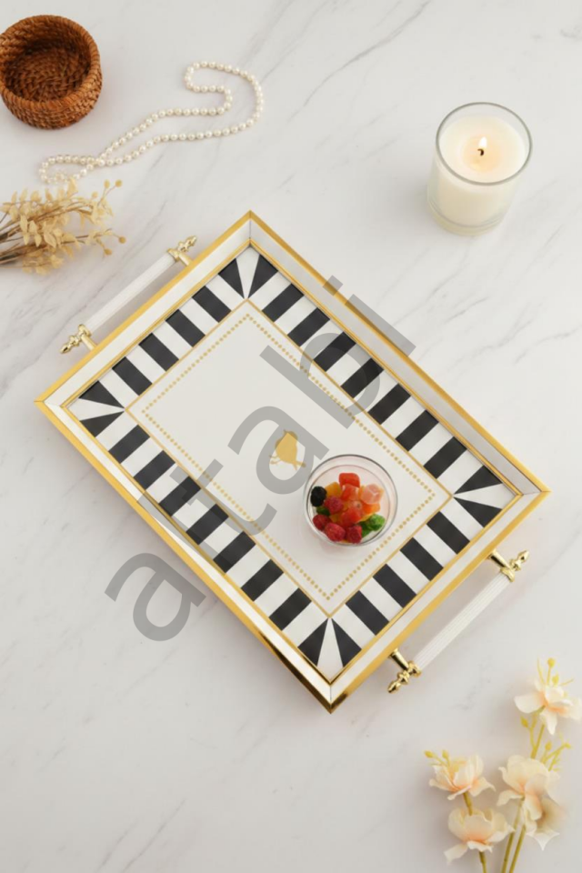 Dijital Baskılı Cam Servis Tepsisi – Modern Desenli, Metal Kulplu 46x28 cm